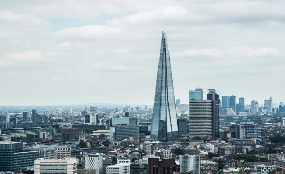 PRC Luxury Travel Essex & London Experience the Pinnacle of Luxury Travel Corporate Travel